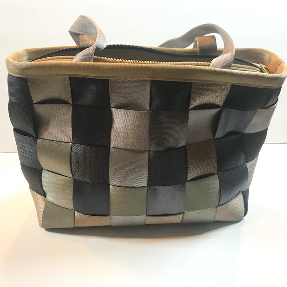 Harvey's Original Seat Belt Bag, Zip top enclosure medium purse - Picture 1 of 6